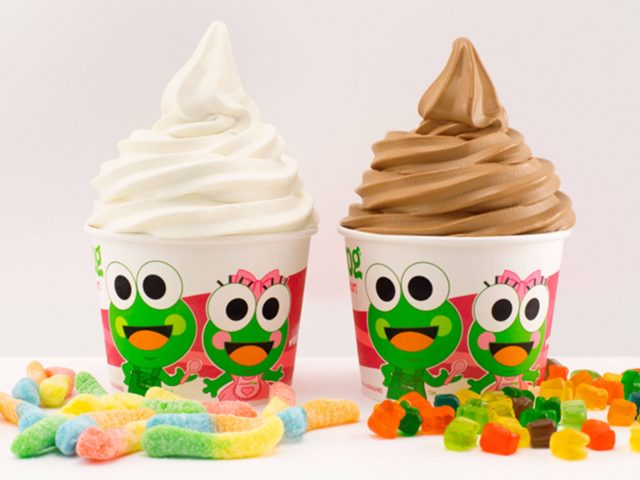 sweetFrog (9645 Lincoln Way Lane)