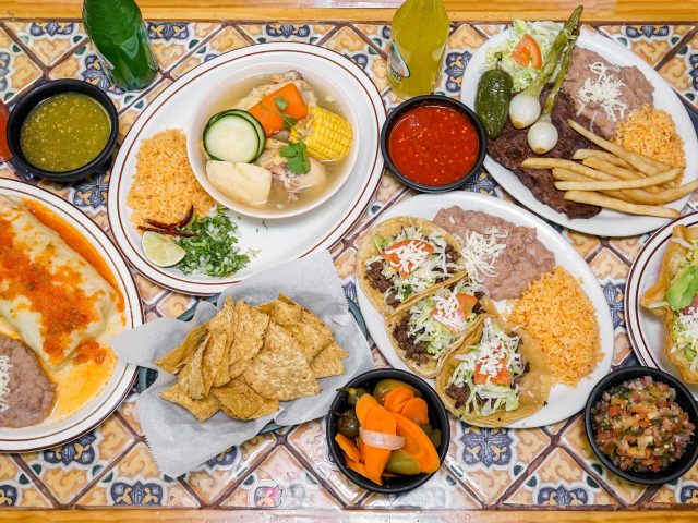 EL Coyote Mexican Restaurant