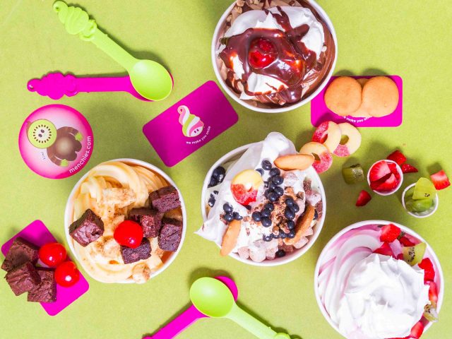 Menchie's Frozen Yogurt (14028 US-183)