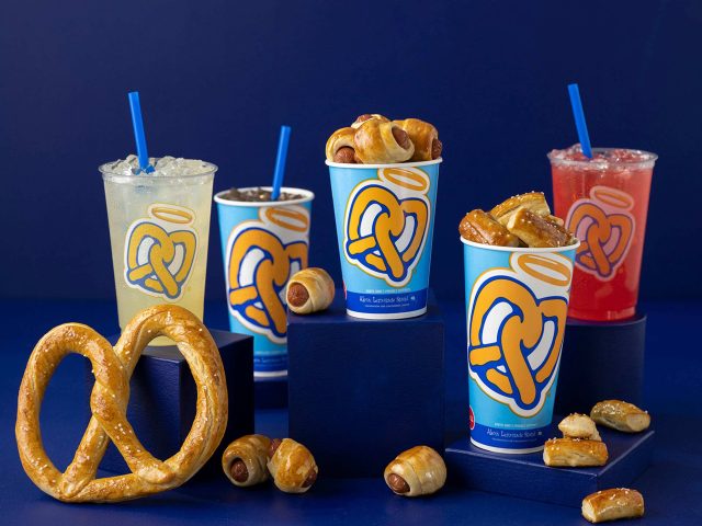 Auntie Anne's (100 Premium Outlets Dr, Spc #475)